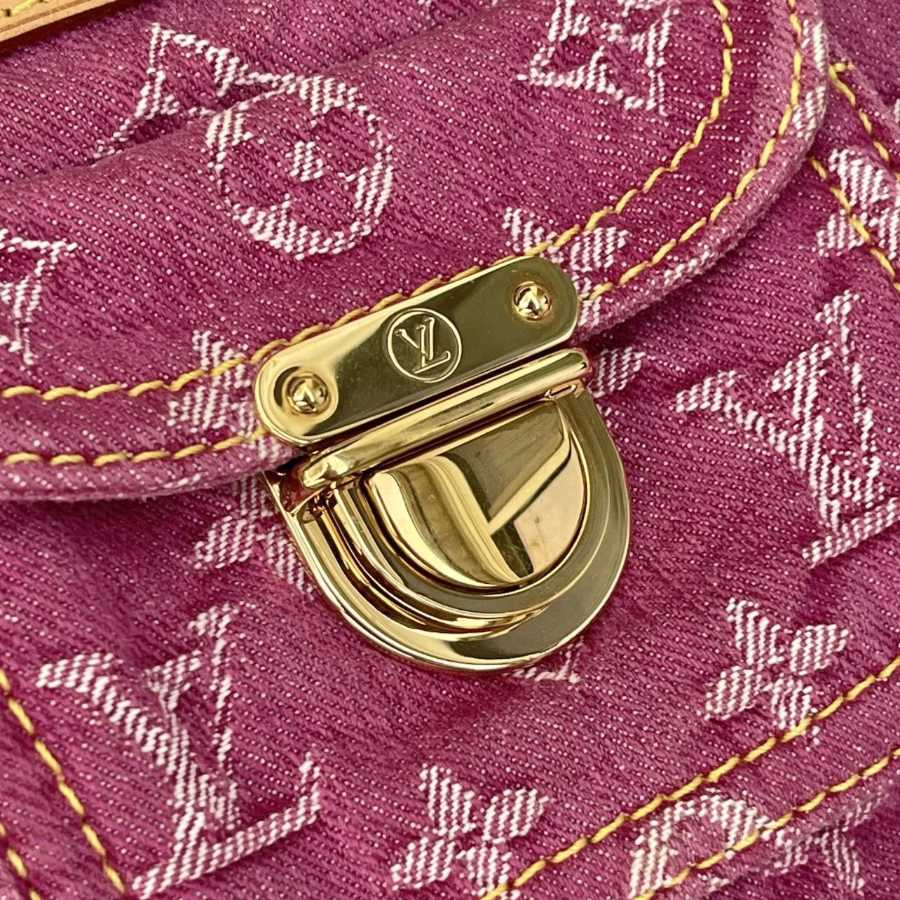 Louis Vuitton pink denim baggy PM shoulder bag