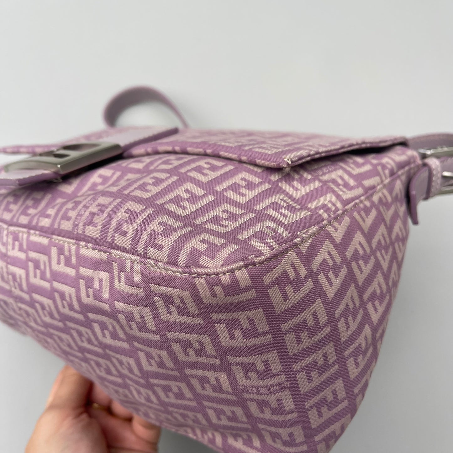 Fendi Lavander mamma baguette shoulder bag