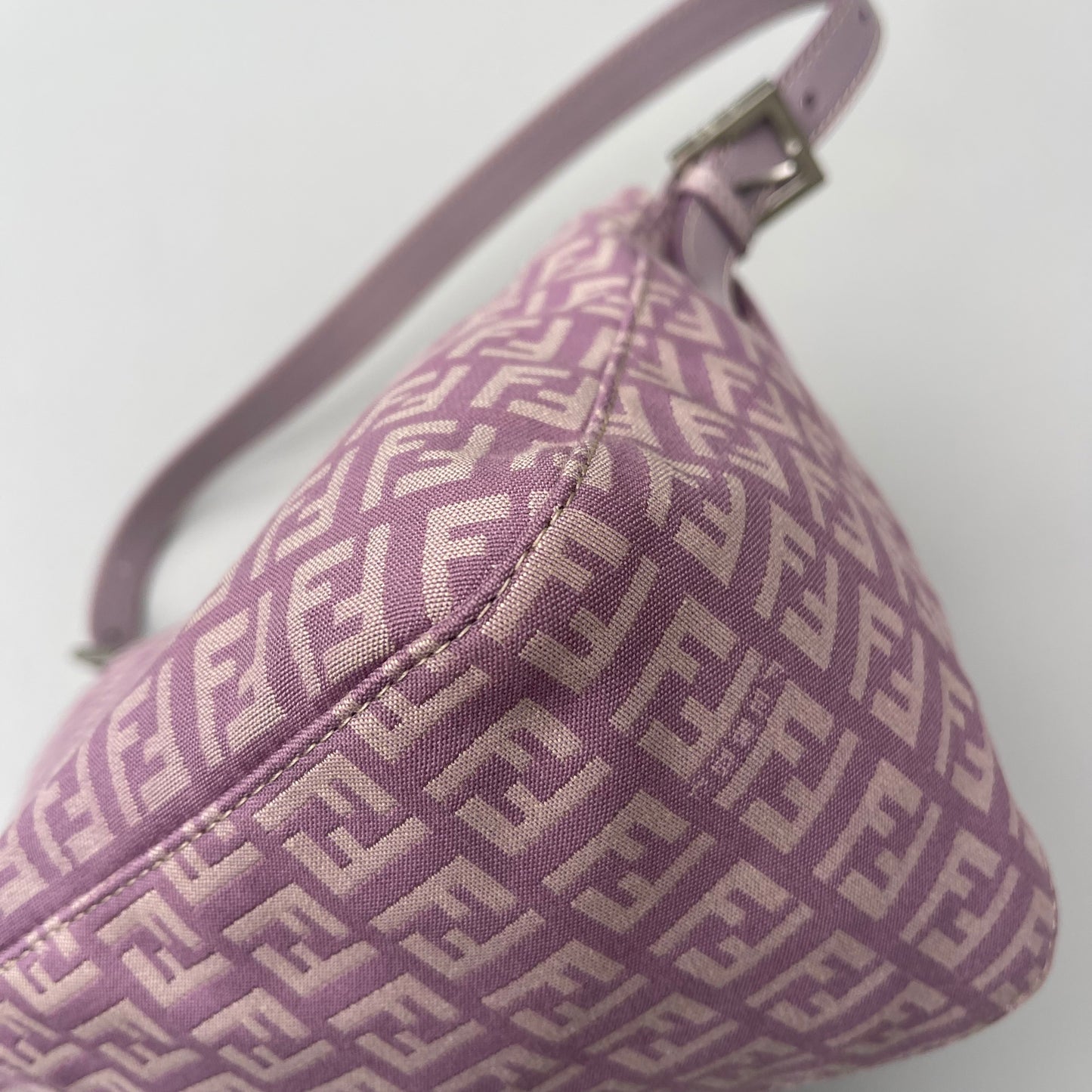 Fendi Lavander mamma baguette shoulder bag