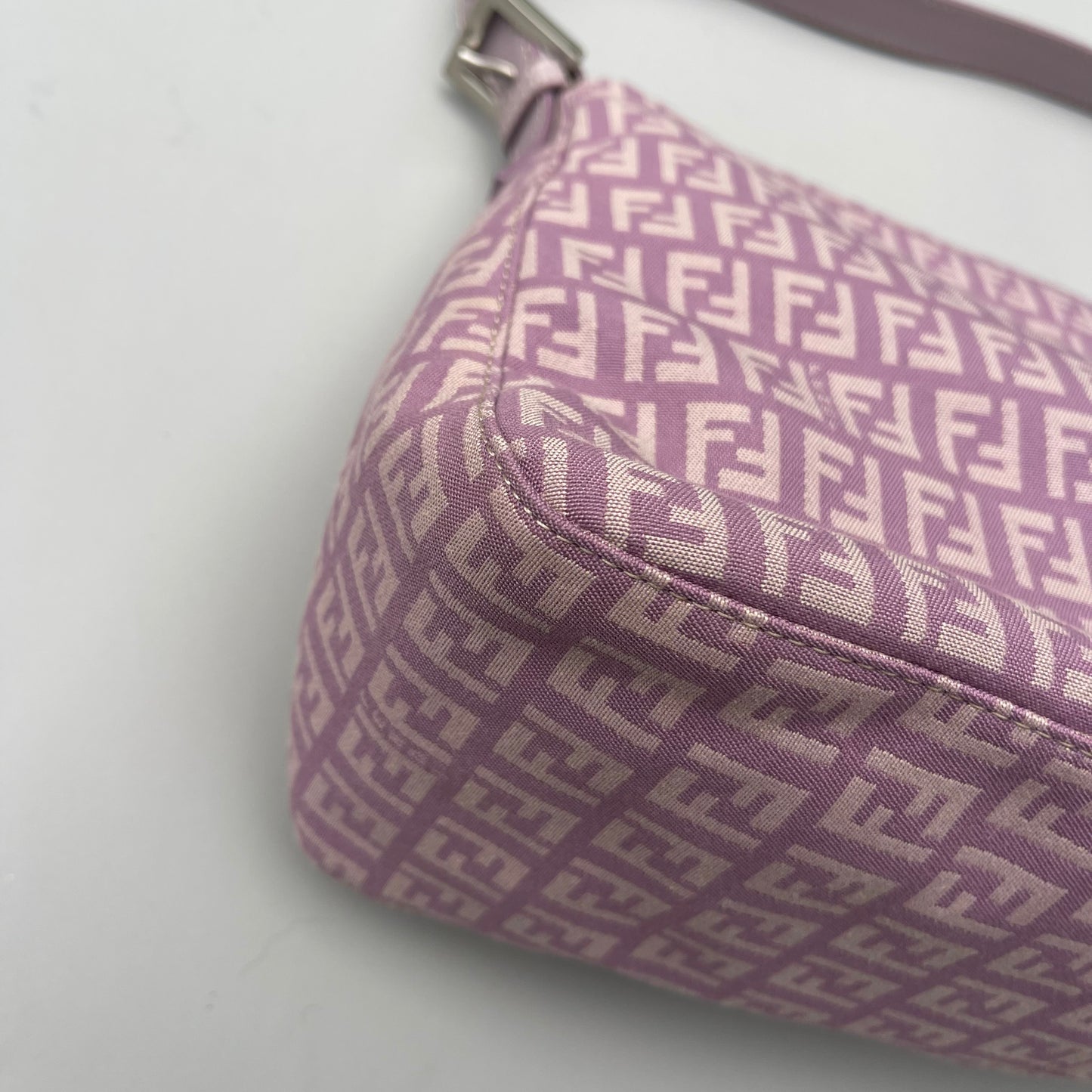 Fendi Lavander mamma baguette shoulder bag