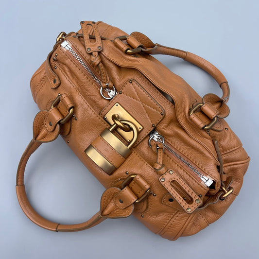 Chloé pumkin spice Paddington