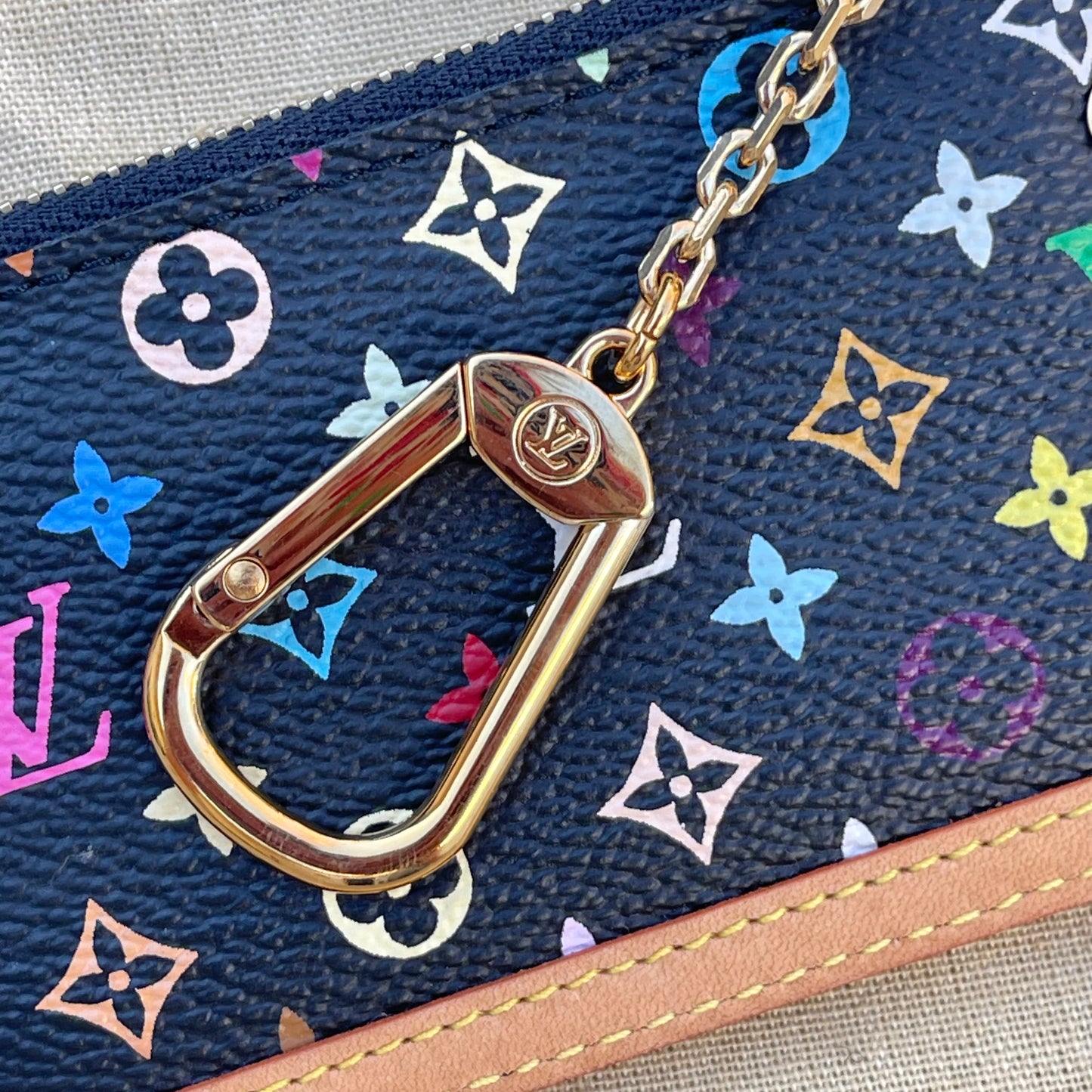 Louis Vuitton Black Multicolor Key Cles Takashi Murakami